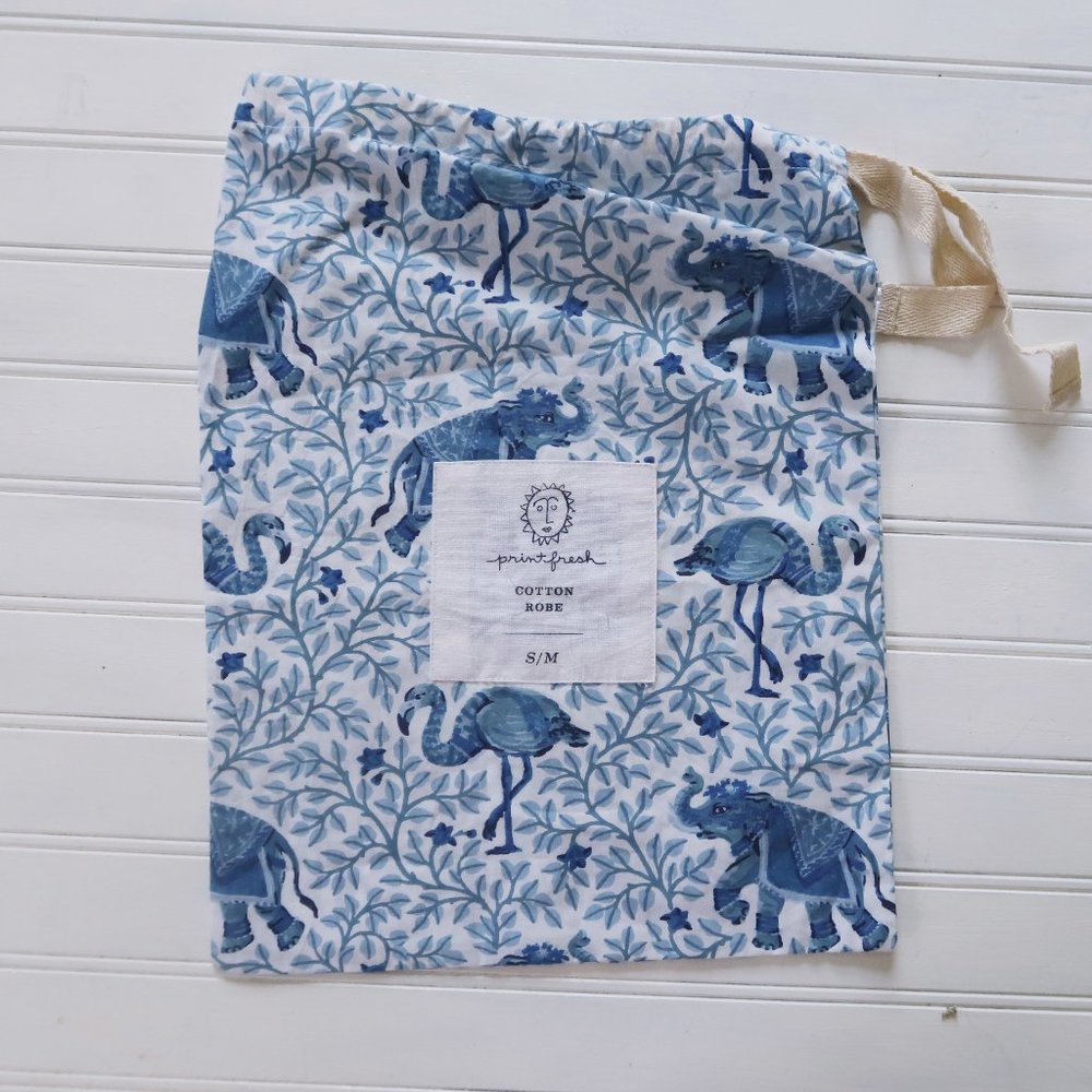 PRINTFRESH Bagheera print clothes bag in Pale Blue (NWOT)